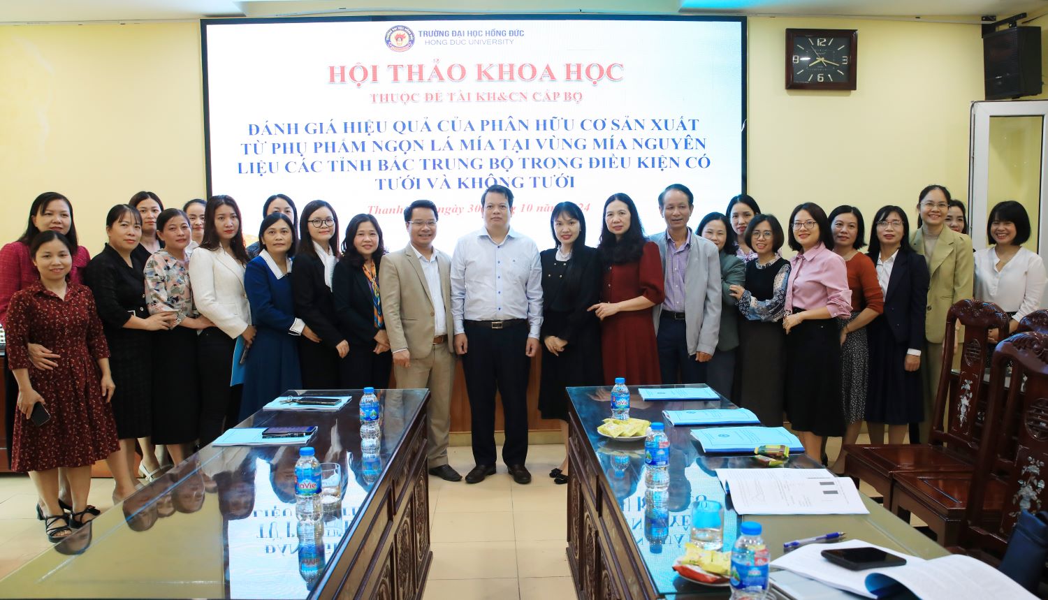 Hội thảo Khoa học: “Đánh giá hiệu quả bón phân hữu cơ sản xuất từ phụ phẩm ngọn, lá mía tại vùng mía nguyên liệu các tỉnh Bắc Trung Bộ trong điều kiện có tưới và không có tưới”